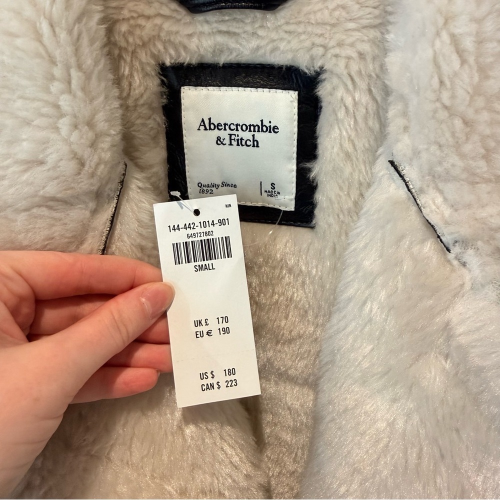 Abercrombie & Fitch Faux Leather Sherpa Jacket - Picture 5 of 12